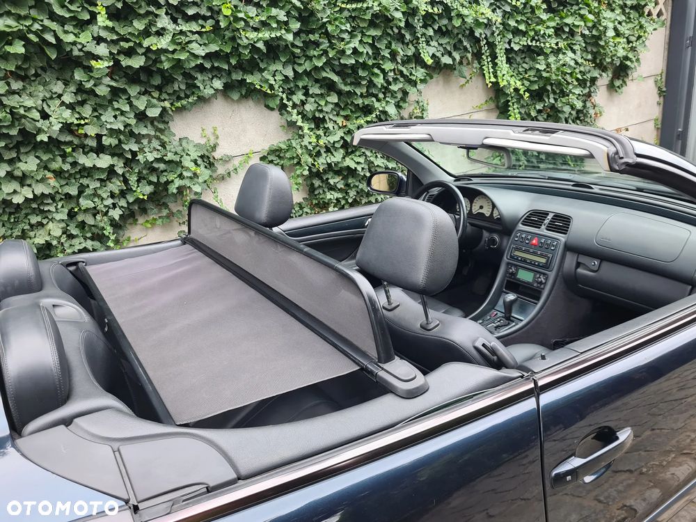 Mercedes-Benz CLK - 25