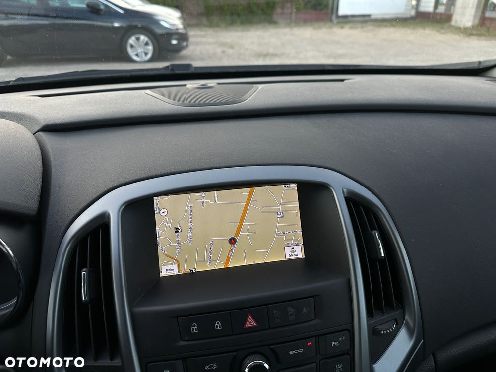 Opel Astra - 32