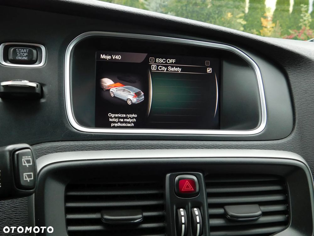 Volvo V40 T2 Kinetic - 8