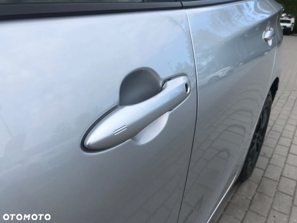 Toyota Prius 1.8 Hybrid Premium - 17