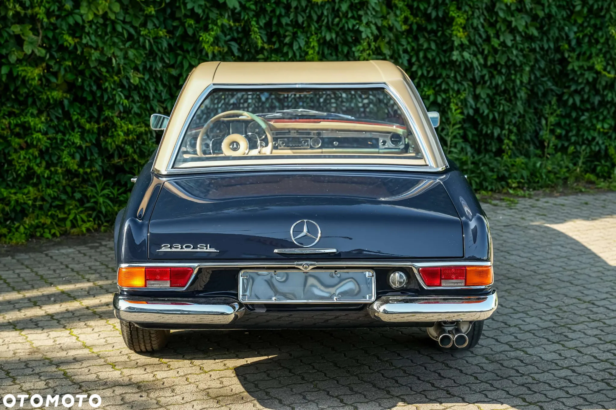 Mercedes-Benz SL - 16