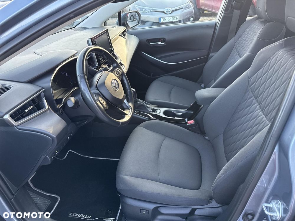 Toyota Corolla 1.8 Hybrid Comfort - 10