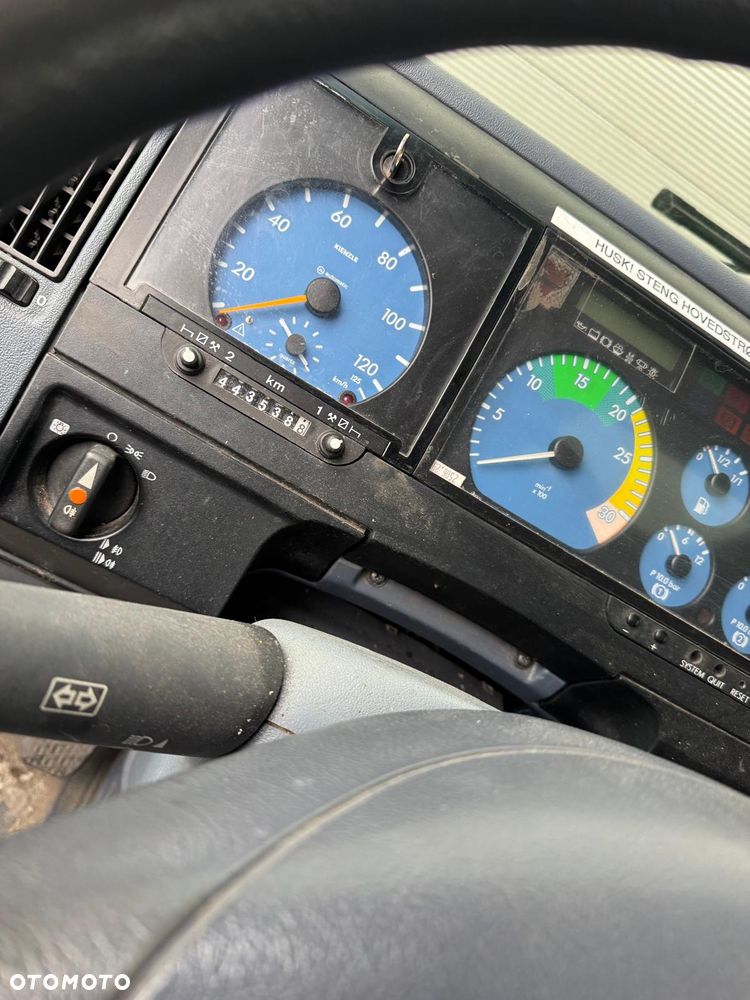Mercedes-Benz Atego - 13
