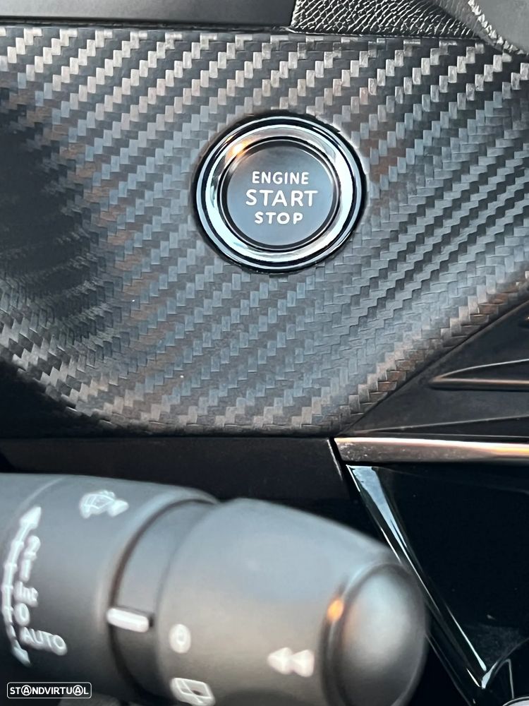 Peugeot e-208 Allure Pack - 21