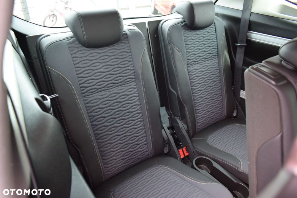 Opel Zafira - 24