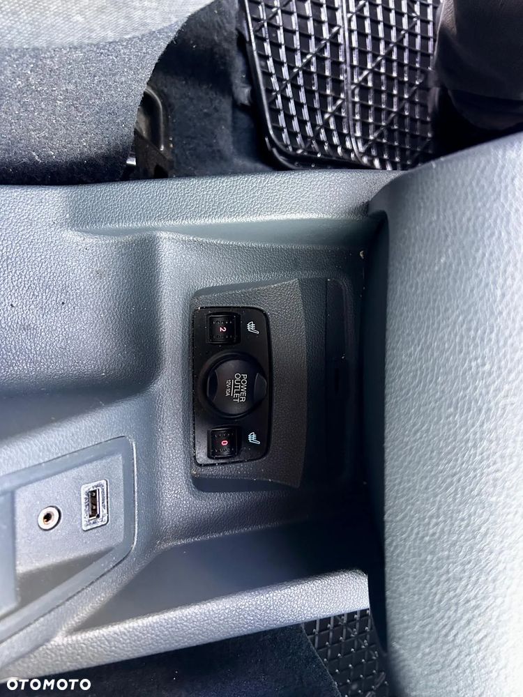 Ford C-MAX 2.0 TDCi Titanium - 14