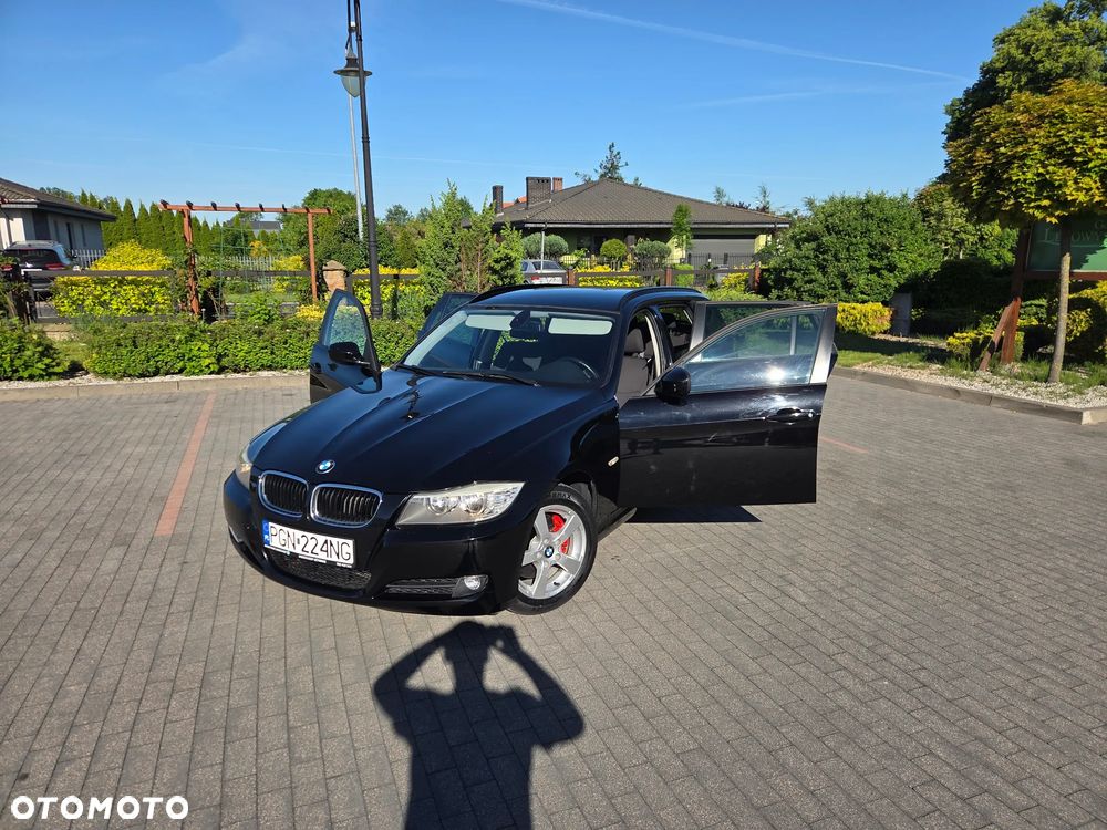 BMW Seria 3 318d - 1