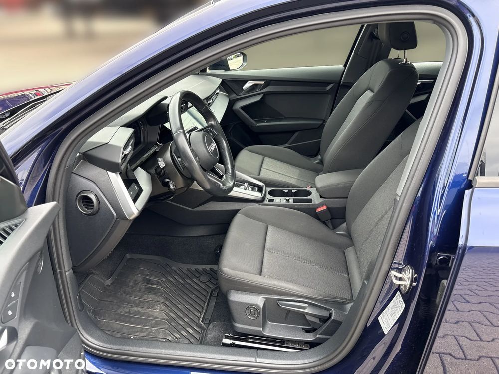 Audi A3 Sportback 30 TDI S tronic - 10