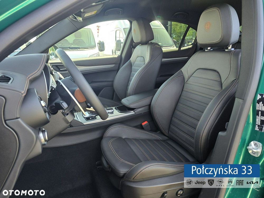 Alfa Romeo Stelvio - 15