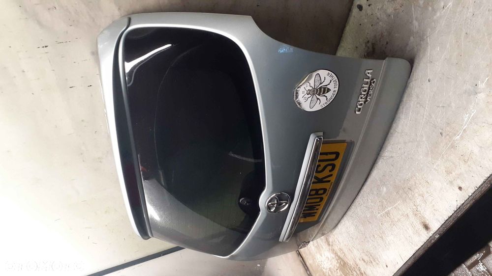 / KLAPA TYŁ TYLNA BAGAŻNIKA TOYOTA COROLLA VERSO 8S1 BŁĘKITNA - 4
