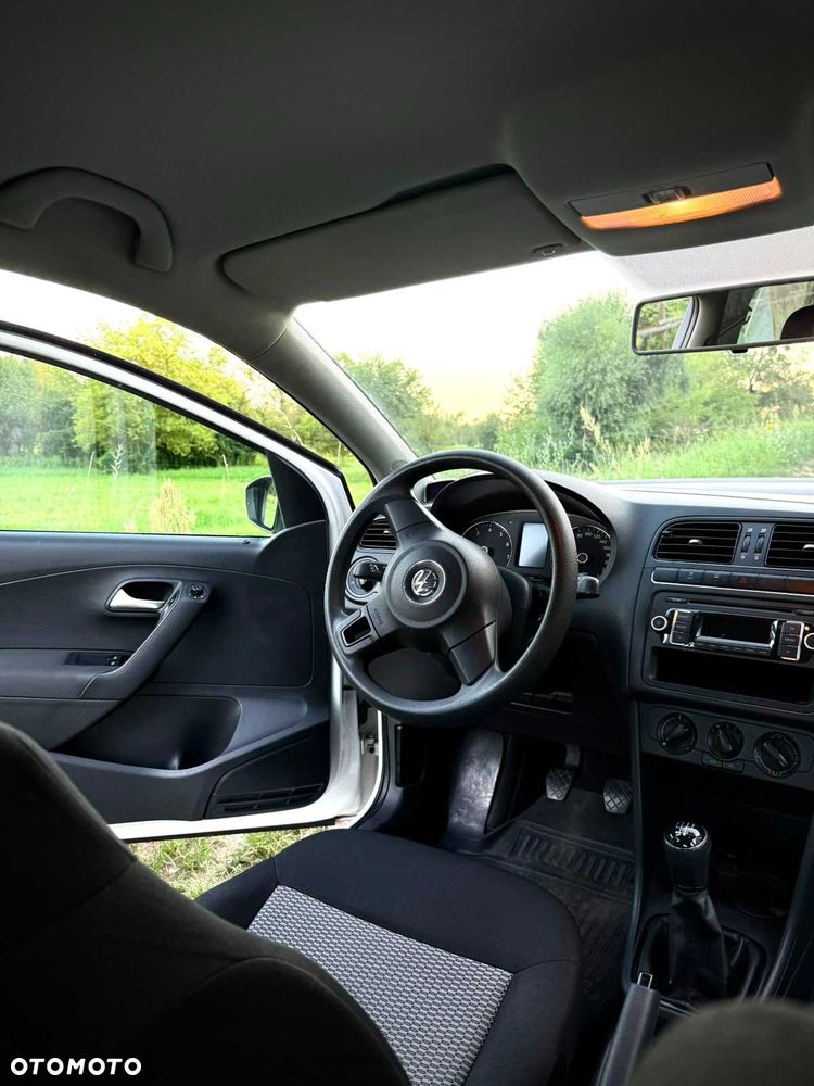 Volkswagen Polo - 6