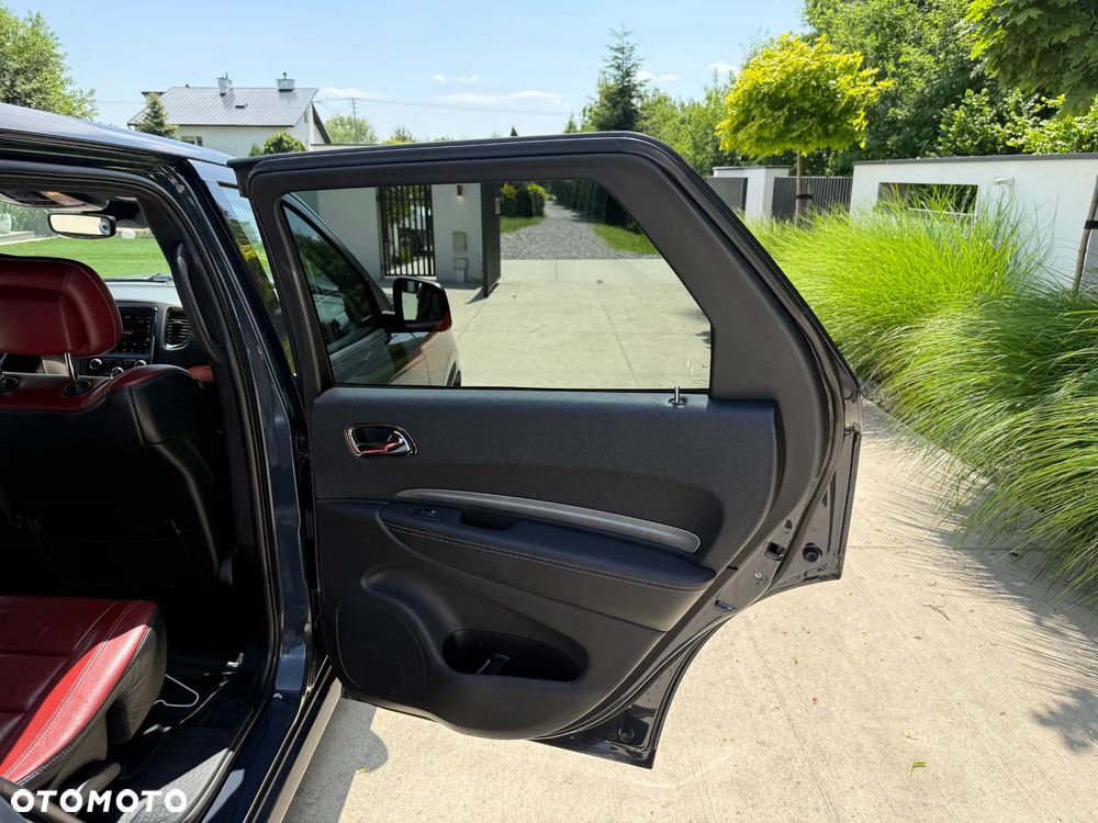 Dodge Durango 6.4 SRT - 15
