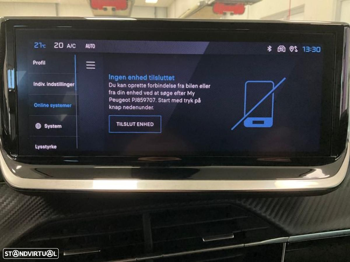 Peugeot 2008 1.2 PureTech Allure EAT8 - 12
