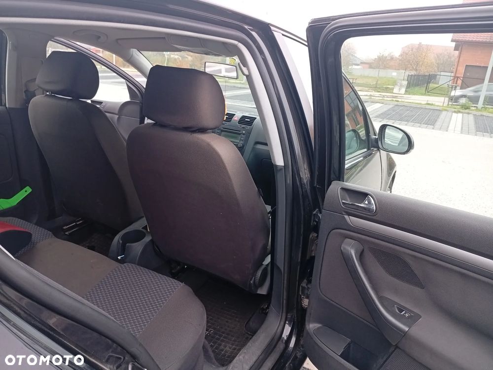 Volkswagen Golf - 7