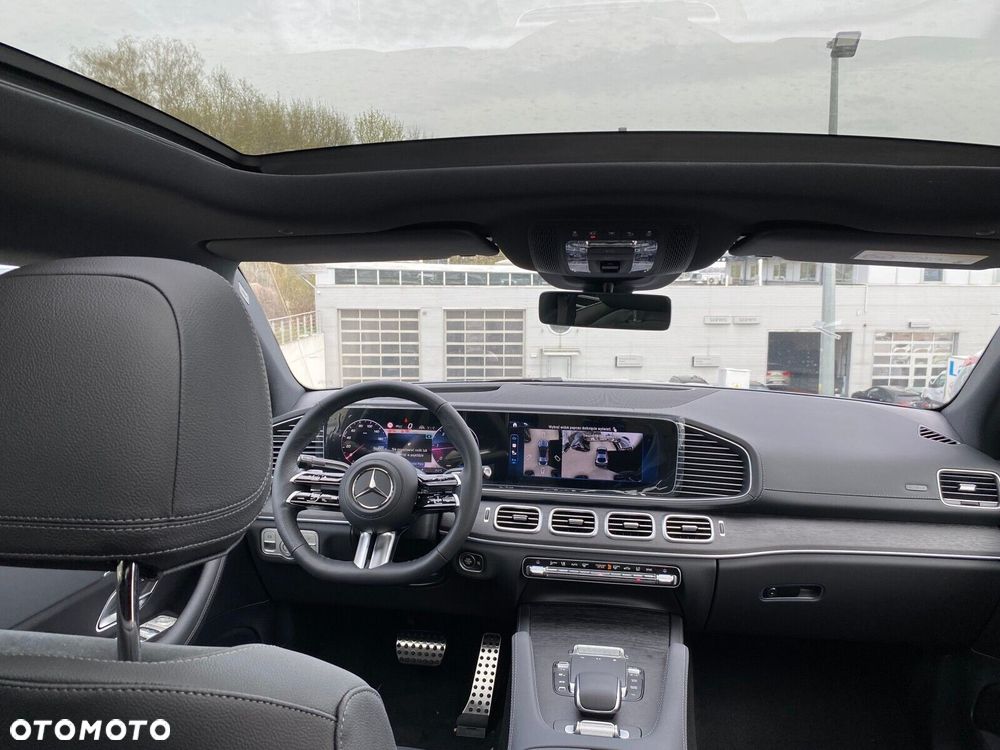 Mercedes-Benz GLE - 28