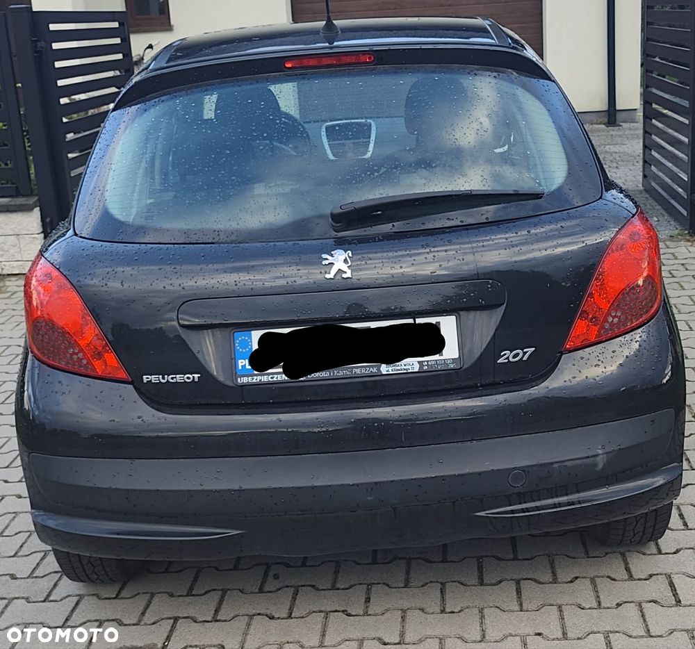 Peugeot 207 - 4