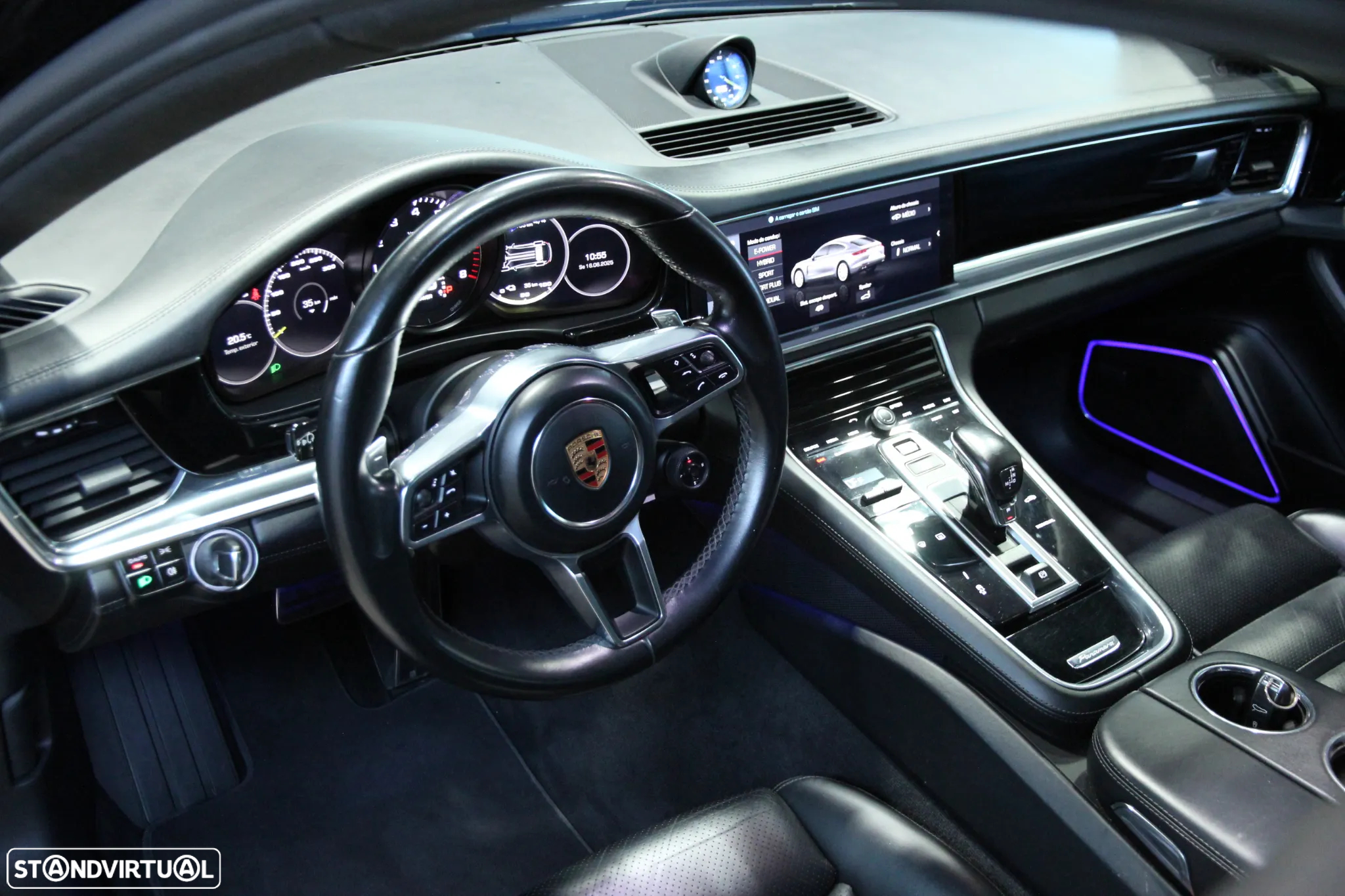 Porsche Panamera 4 E-Hybrid Executive - 12