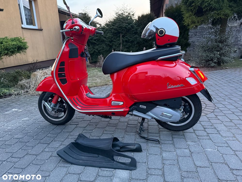 Vespa GTS - 18