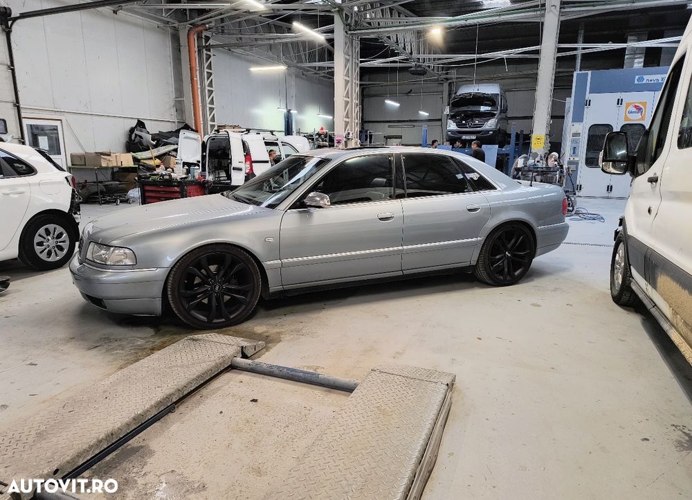 Audi A8 2.5 TDI quattro Aut - 3
