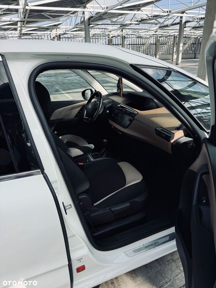 Citroën C4 Picasso - 6