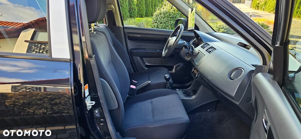 Suzuki Swift 1.3 Black and White - 9