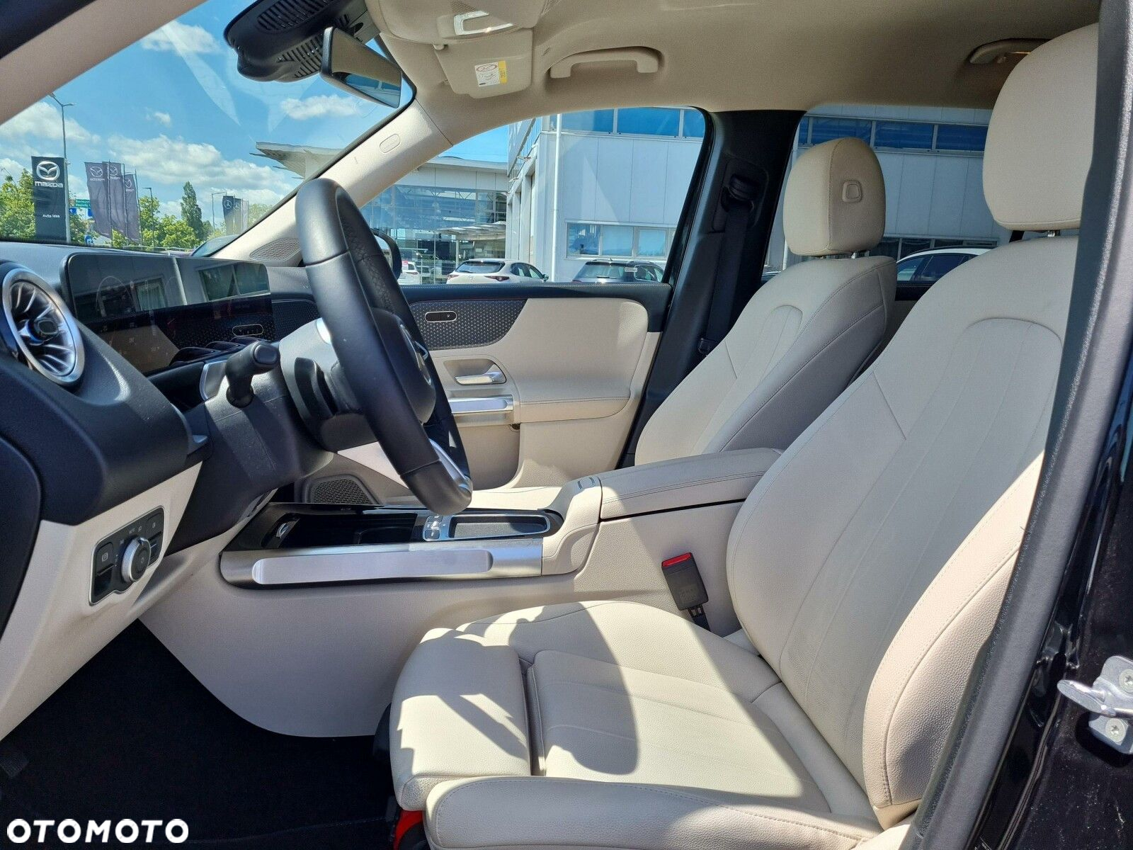 Mercedes-Benz GLB 200 Progressive 7G-DCT - 13