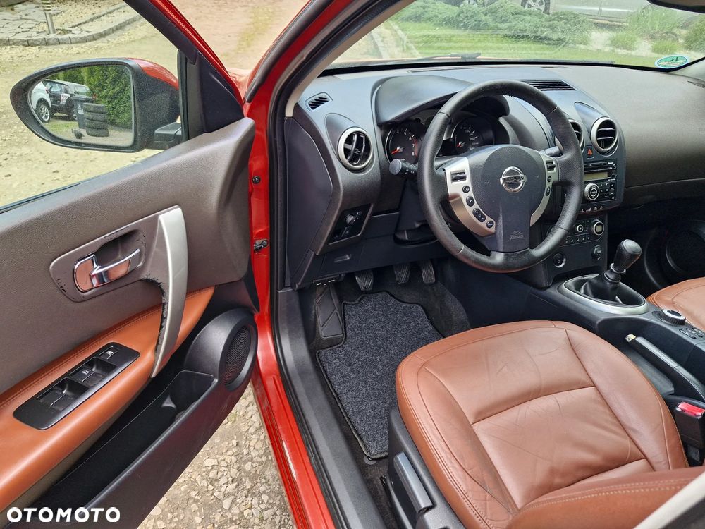 Nissan Qashqai 2.0 4 x 4 tekna - 18