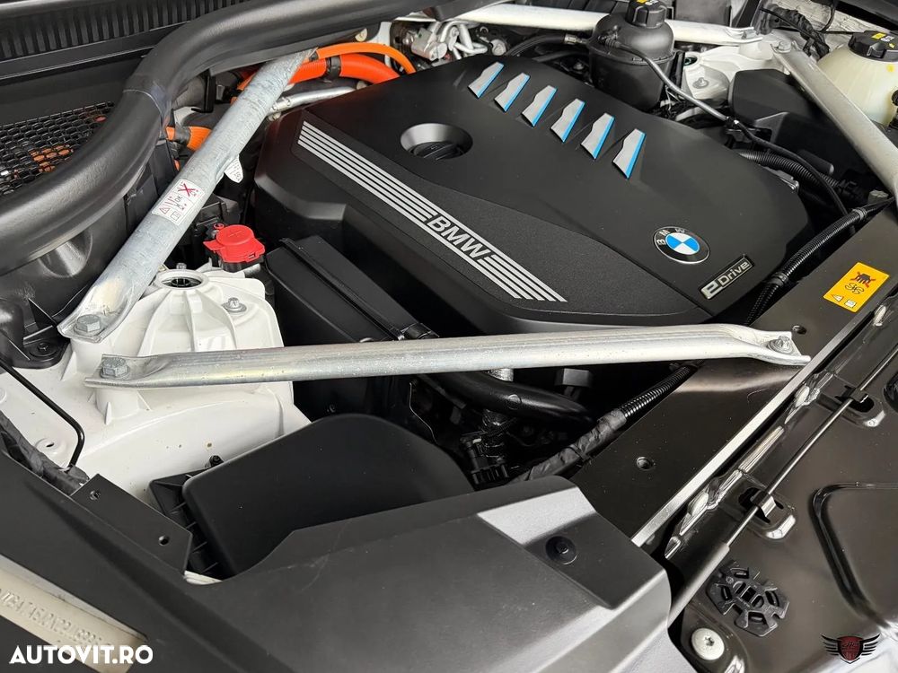 BMW X5 xDrive45e AT PHEV - 37