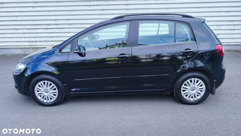 Volkswagen Golf Plus - 12