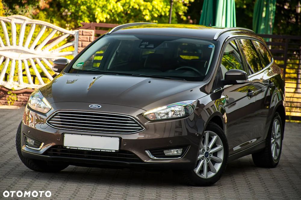 Ford Focus - 1
