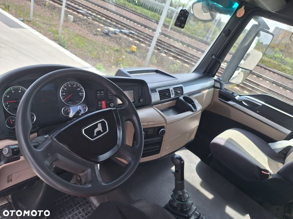 MAN TGS 35.360 8X4 - 11
