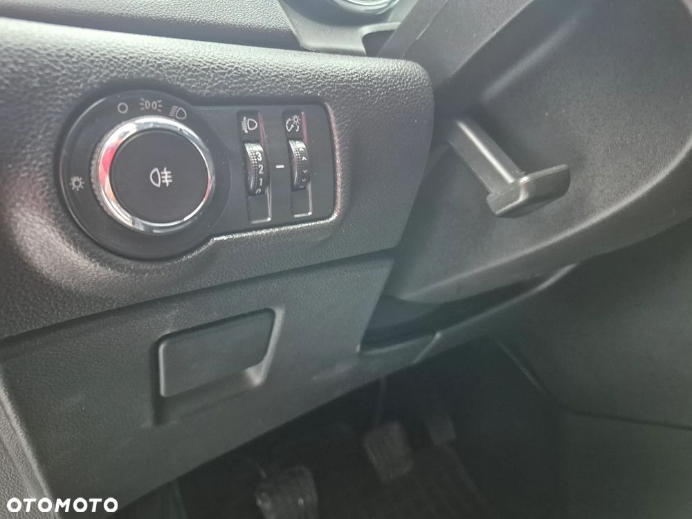 Opel Astra 1.6 Active - 15