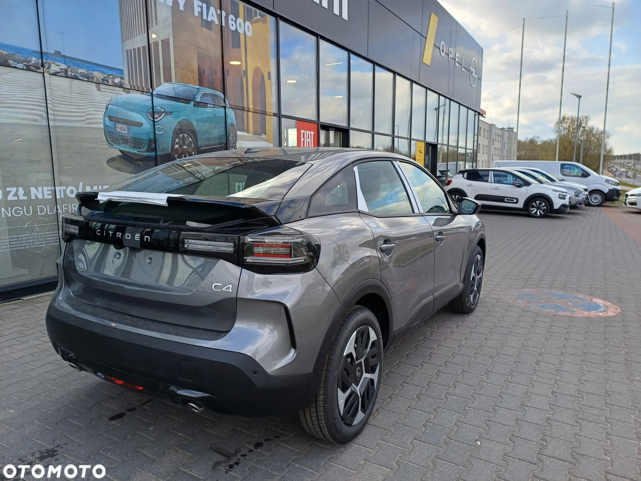 Citroën C4 1.2 PureTech Plus S&S EAT8 - 5