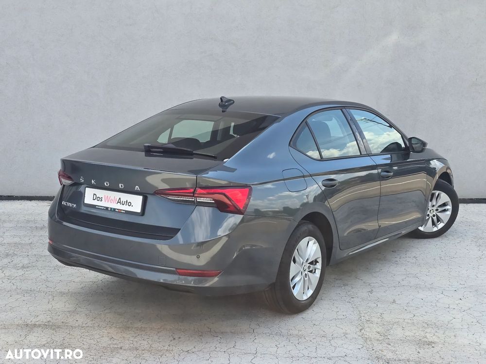 Skoda Octavia 2.0 TDI DSG Ambition - 6