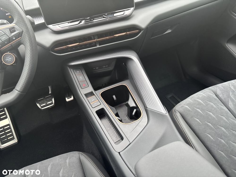 Cupra Terramar 1.5 eTSI mHEV DSG - 14