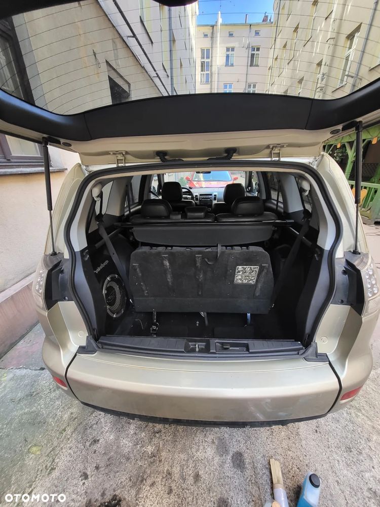 Mitsubishi Outlander 2.4 Instyle CVT - 3