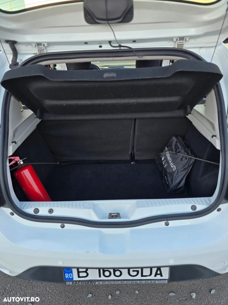 Dacia Sandero Stepway TCe 90 MT6 Essential - 8