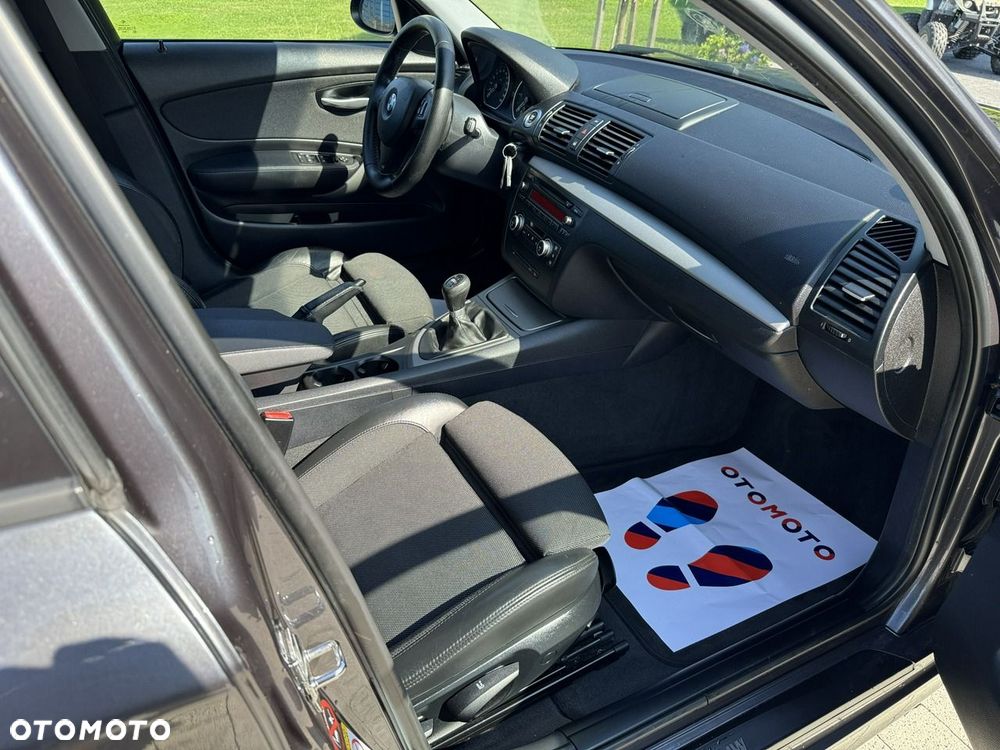 BMW Seria 1 118d DPF Edition Lifestyle - 25