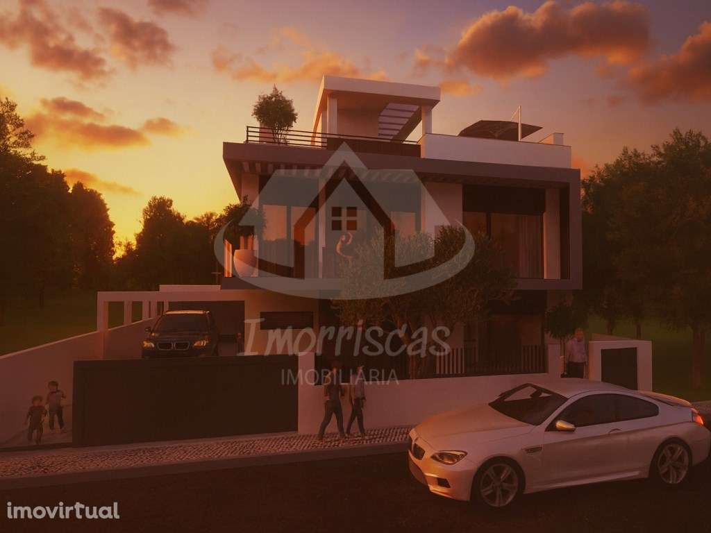 Terreno urbano com 280 m² e projeto aprovado em Santa Iria de Azóia - Grande imagem: 2/18