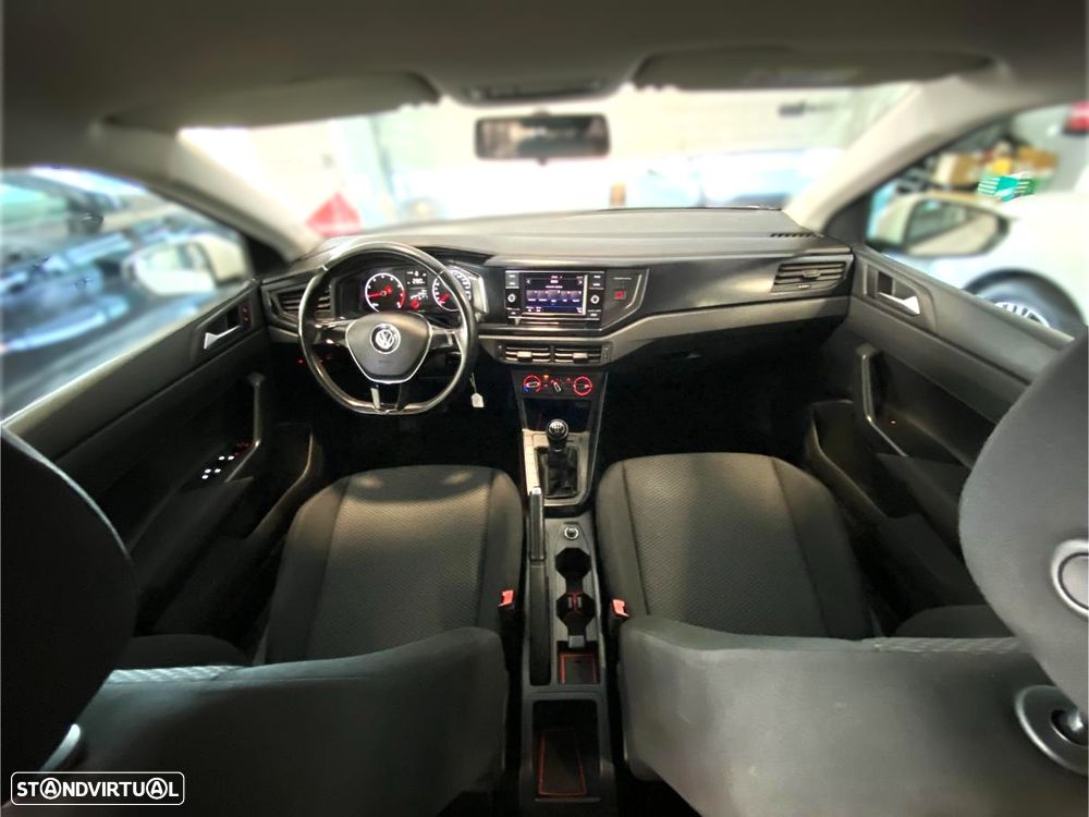 VW Polo 1.0 Confortline - 23