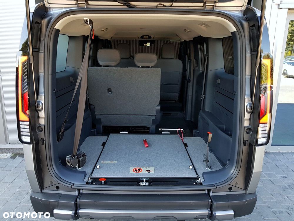 Kia PV5 71.2kWh - 35