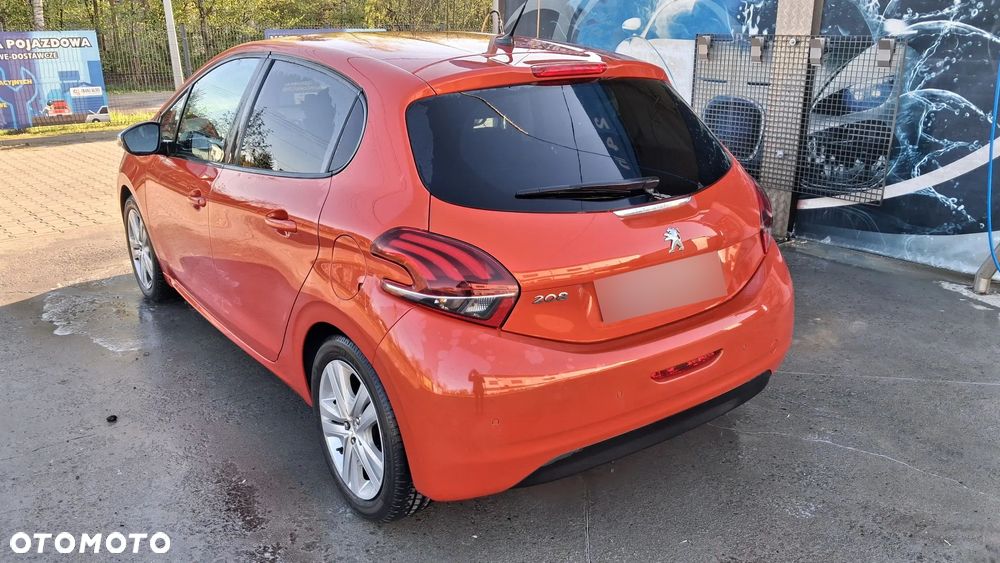 Peugeot 208 1.2 PureTech Style - 3