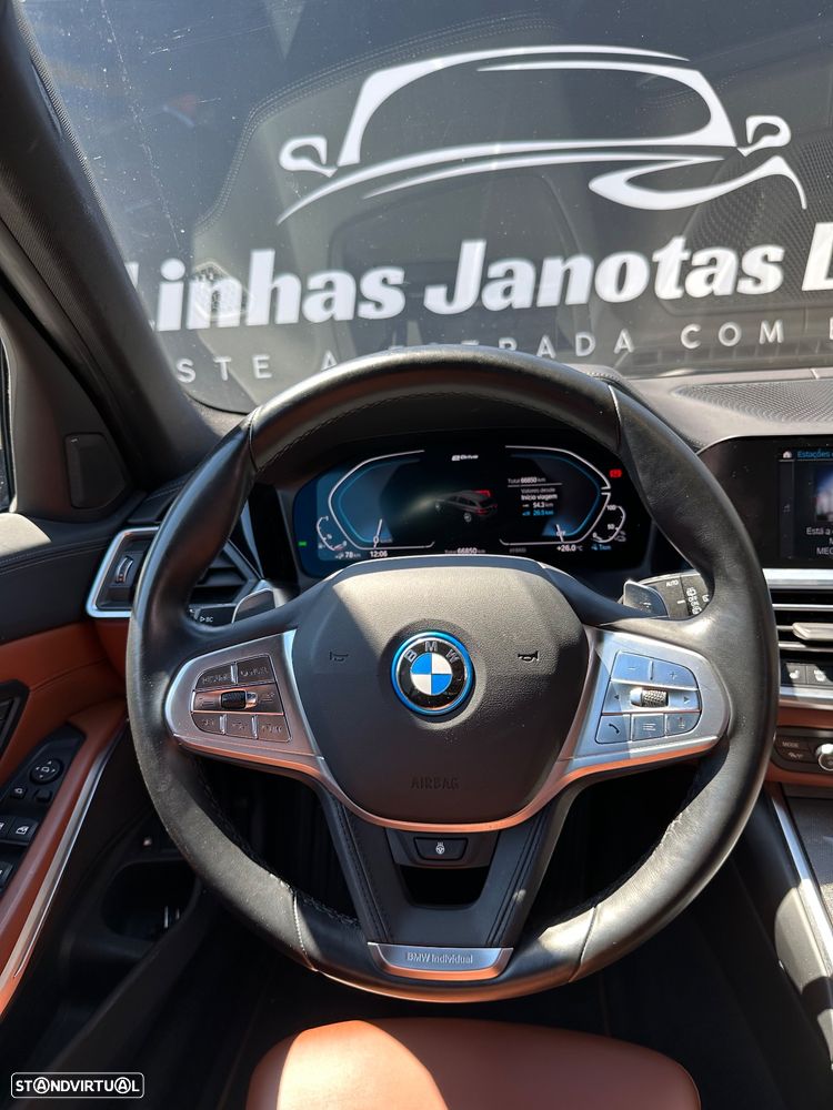 BMW 330 e Touring Line Sport Auto - 15