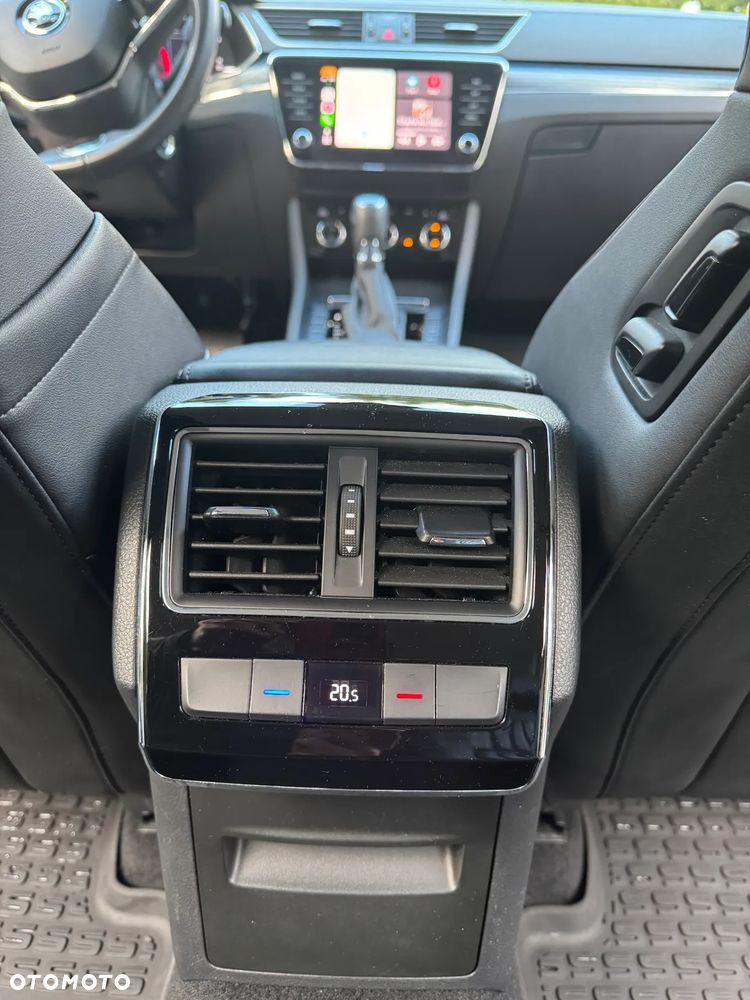 Skoda Superb Combi 2.0 TDI DSG Premium Edition - 15