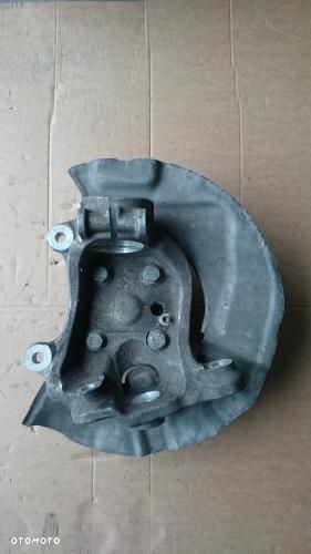 Zwrotnica lewy przód przednia lewa BMW E60 6760953 2.0 D 2.5D 3.0D - 1