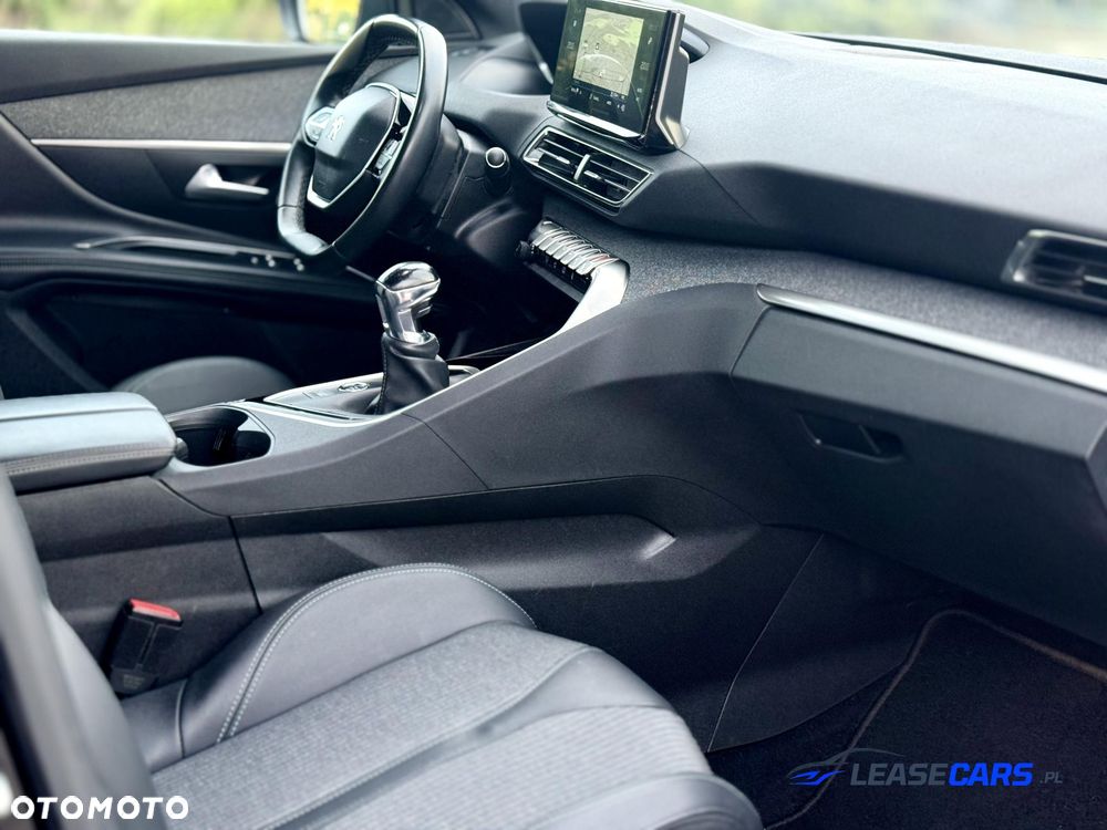 Peugeot 3008 PureTech 130 Stop & Start GPF Allure - 14