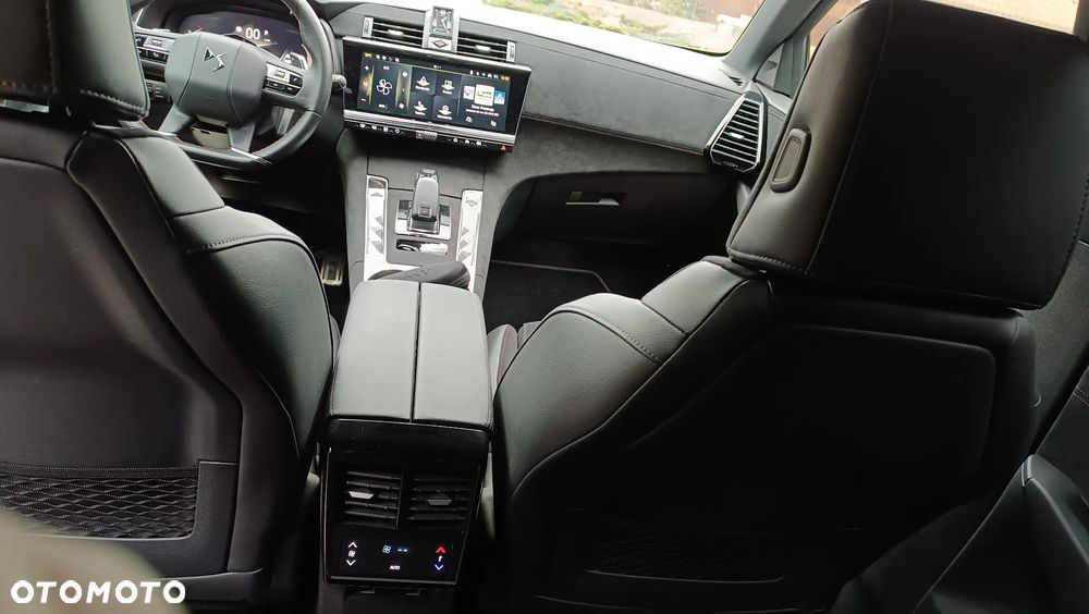 DS Automobiles DS 7 1.5 BlueHDi Performance Line + - 8