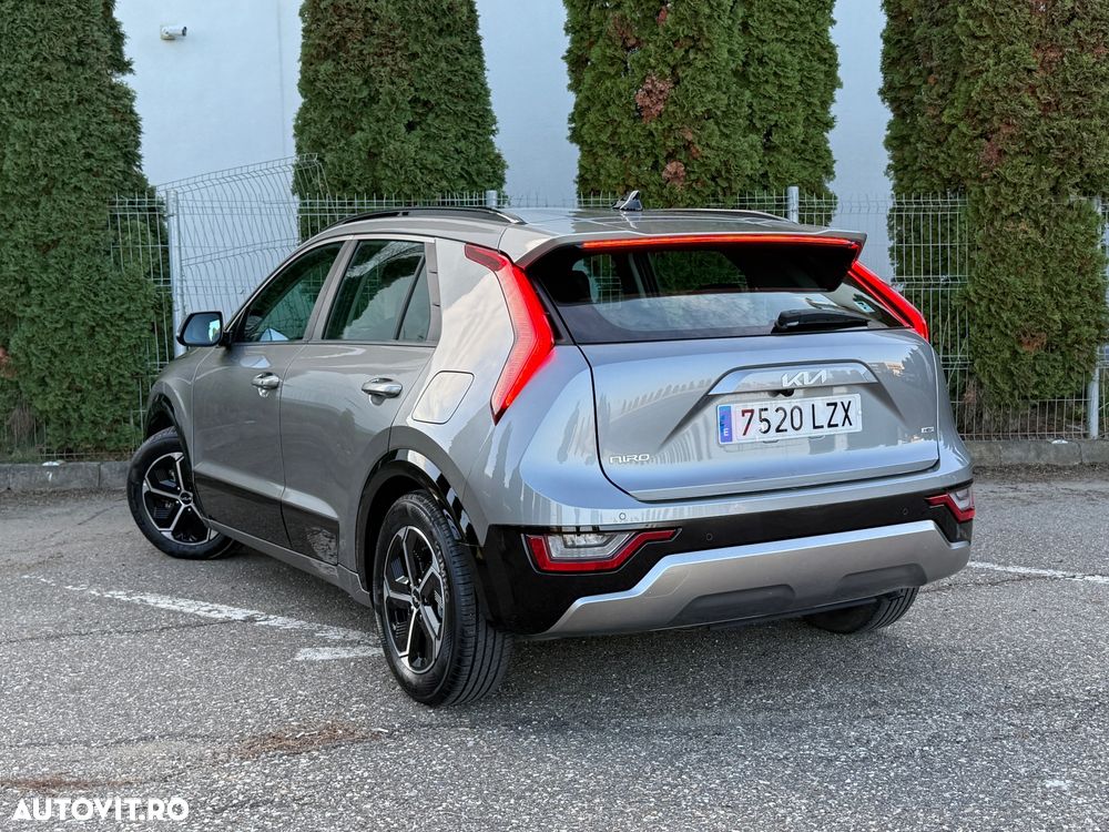 Kia Niro 1.6 GDI HEV 2WD OPF Aut. Vision - 27