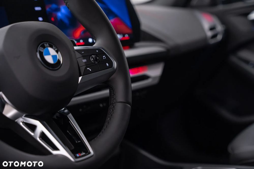 BMW Seria 1 120 mHEV - 28