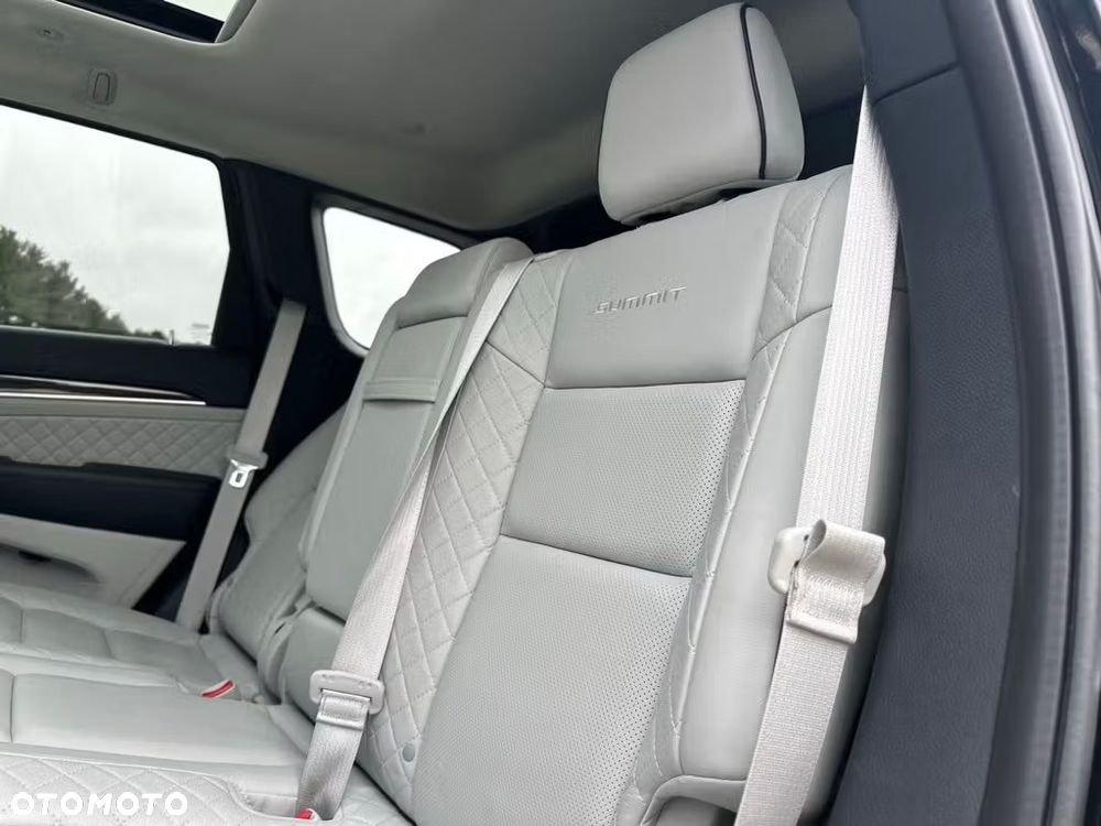 Jeep Grand Cherokee 3.6 V6 Summit - 21